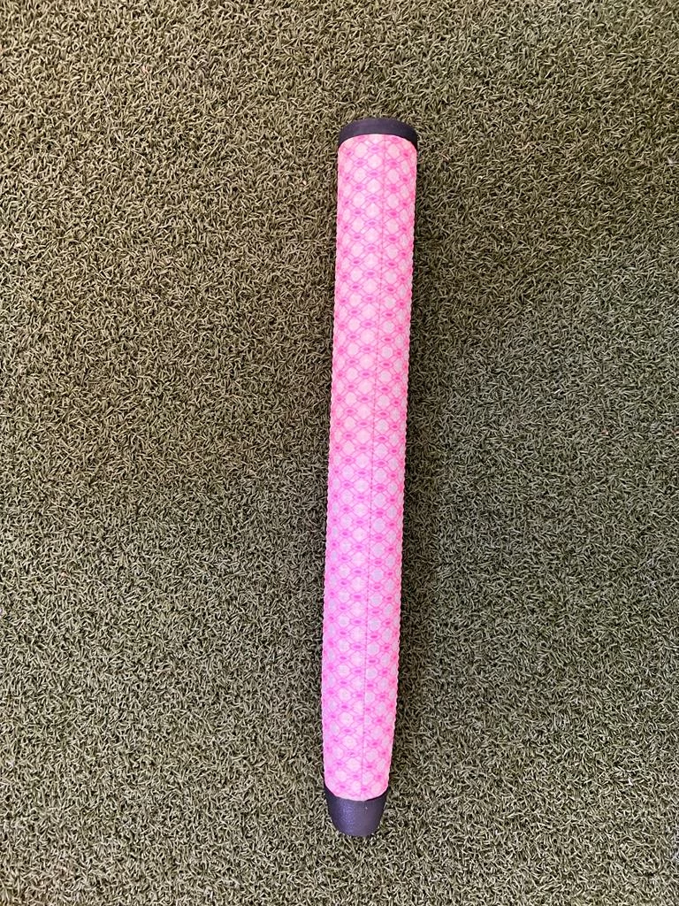 Www.chipnputt.com HoldHand Anti-slip Golf Putter Grip With Silicon Dot Microfiber, Pink, NEW! - Image 2