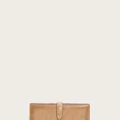 The Frye Company Reed Slim Wallet