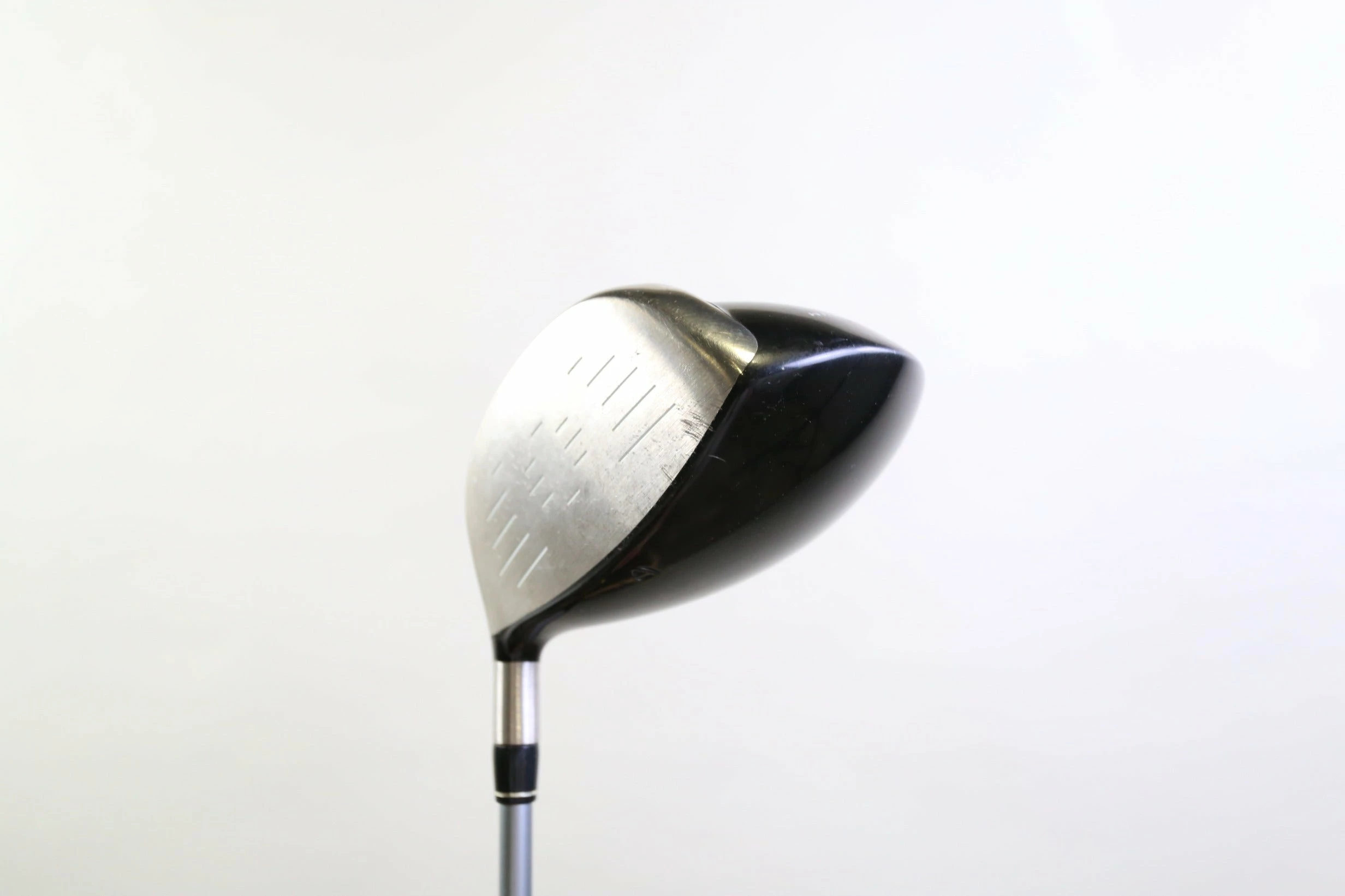 TaylorMade R580 XD Driver - Right-Handed - 9.5 Degrees - Stiff Flex - Image 5