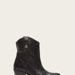 The Frye Company Jackie Button Short