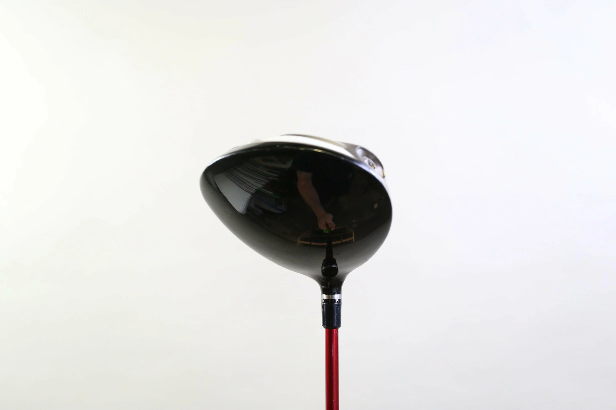 TaylorMade R9 Driver - Right-Handed - 10.5 Degrees - Regular Flex - Image 4