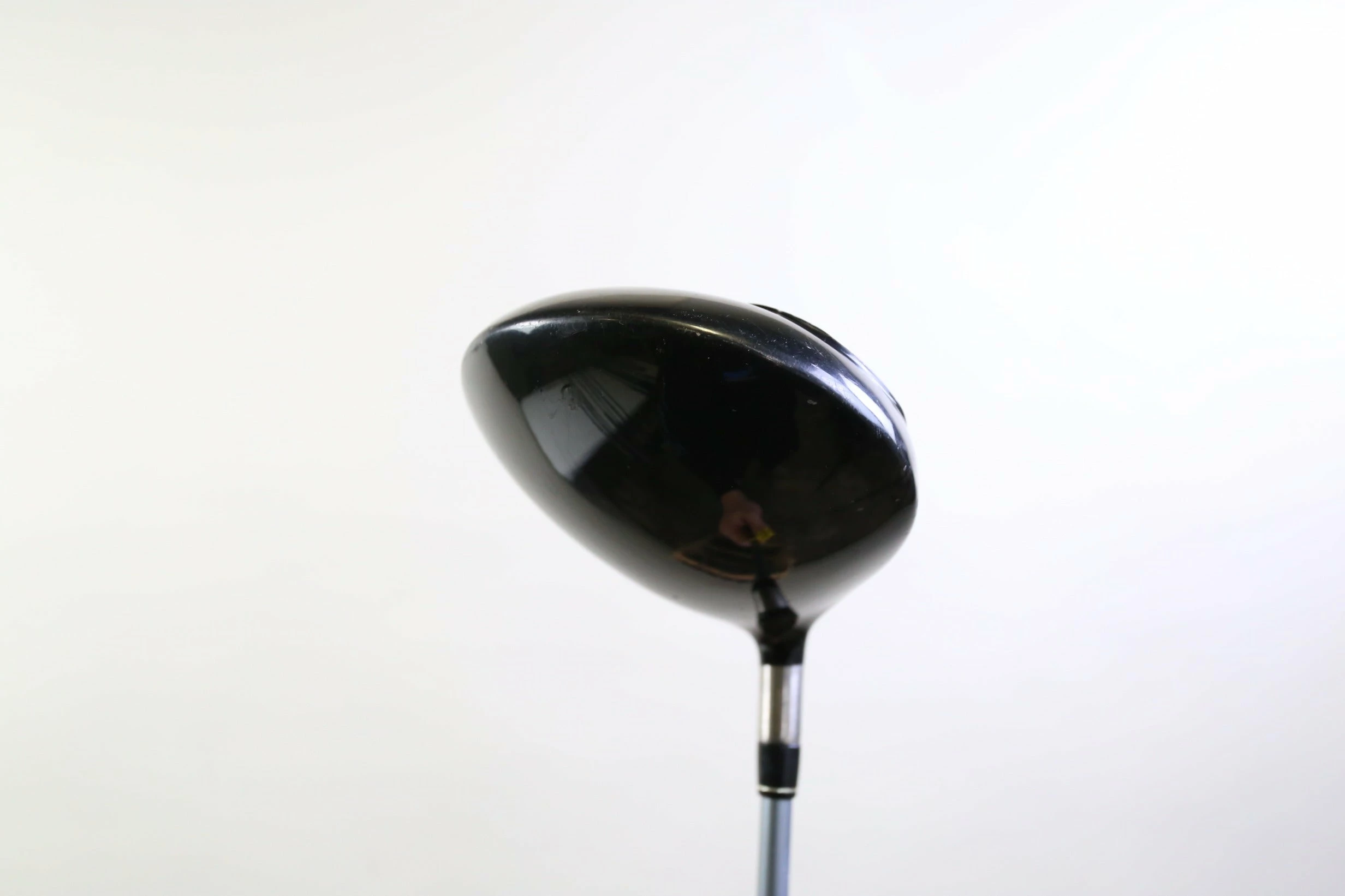 TaylorMade R580 XD Driver - Right-Handed - 9.5 Degrees - Stiff Flex - Image 4