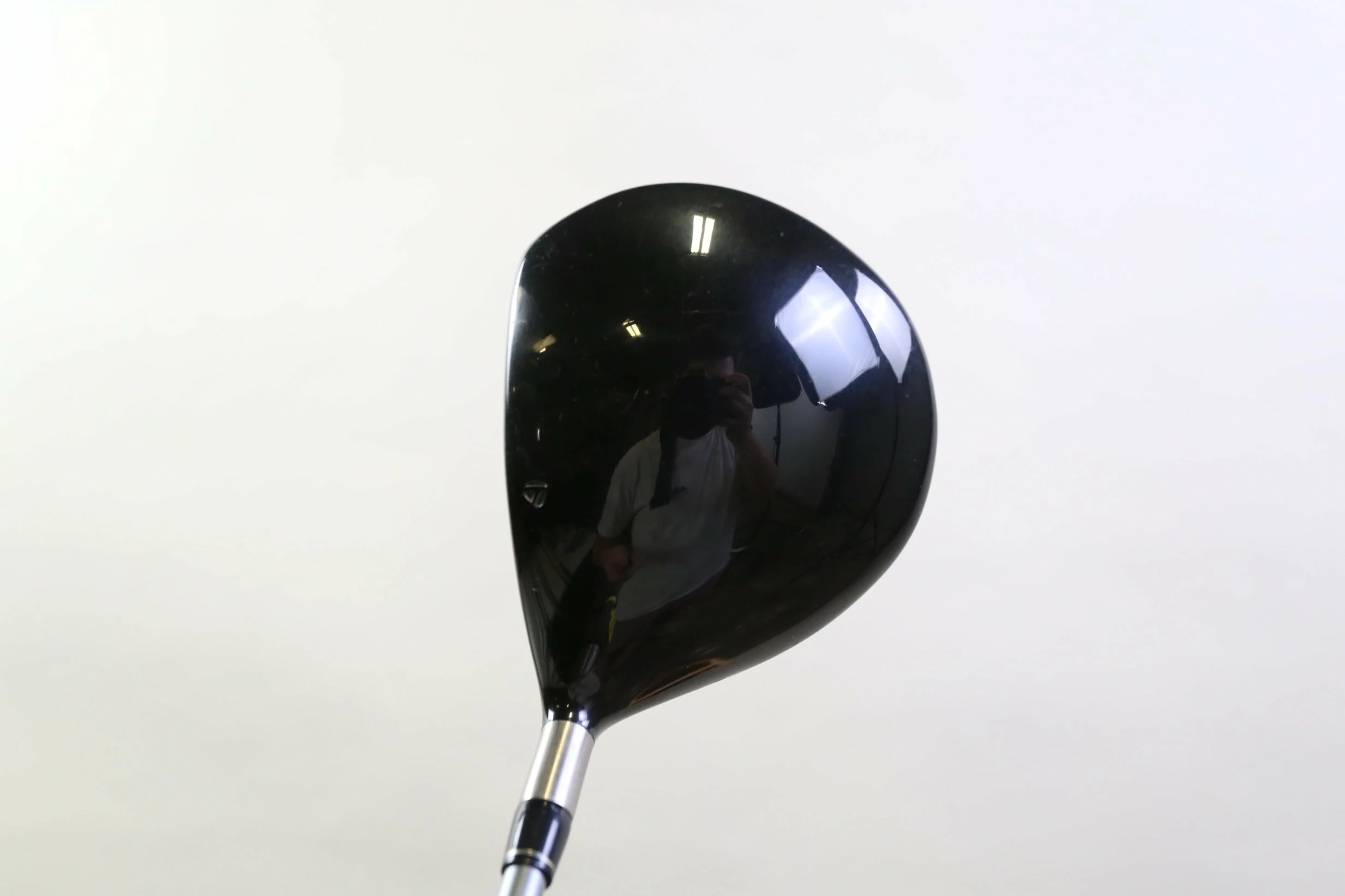 TaylorMade R580 XD Driver - Right-Handed - 9.5 Degrees - Stiff Flex - Image 7