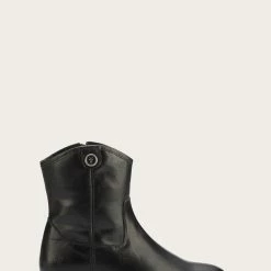 The Frye Company Melissa Button Short