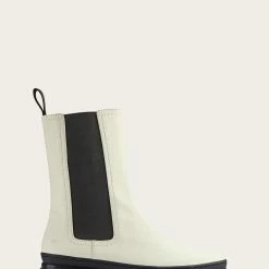 The Frye Company Chloe Chelsea